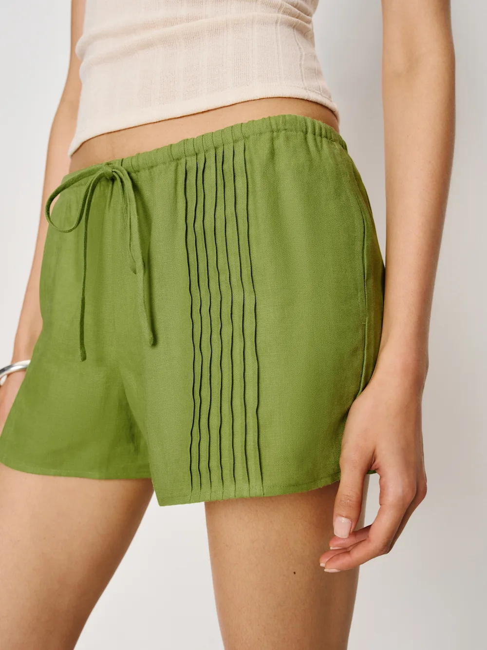 Hannah Linen Low Rise Short